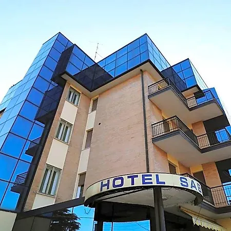Sabo' Otel 3*