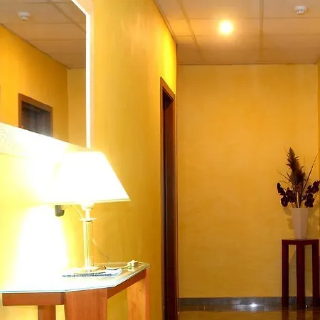 Sabo' Otel 3*